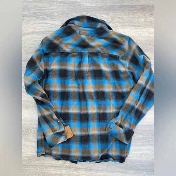 Legendary Whitetails Buck Camp Flannel Shirt, cobalt plaid - Picture 5 of 6